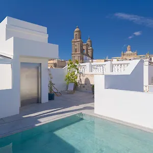 boutique-hotel-cordial-la-nina-de-vegueta.in-canary-islands.com/