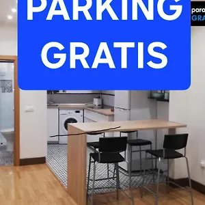 Apto El Clavo-con Parking Gratis Apartamento